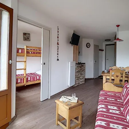 Moderne Et Lumineux Proche Pistes Avec Balcon - Fr-1-344-284